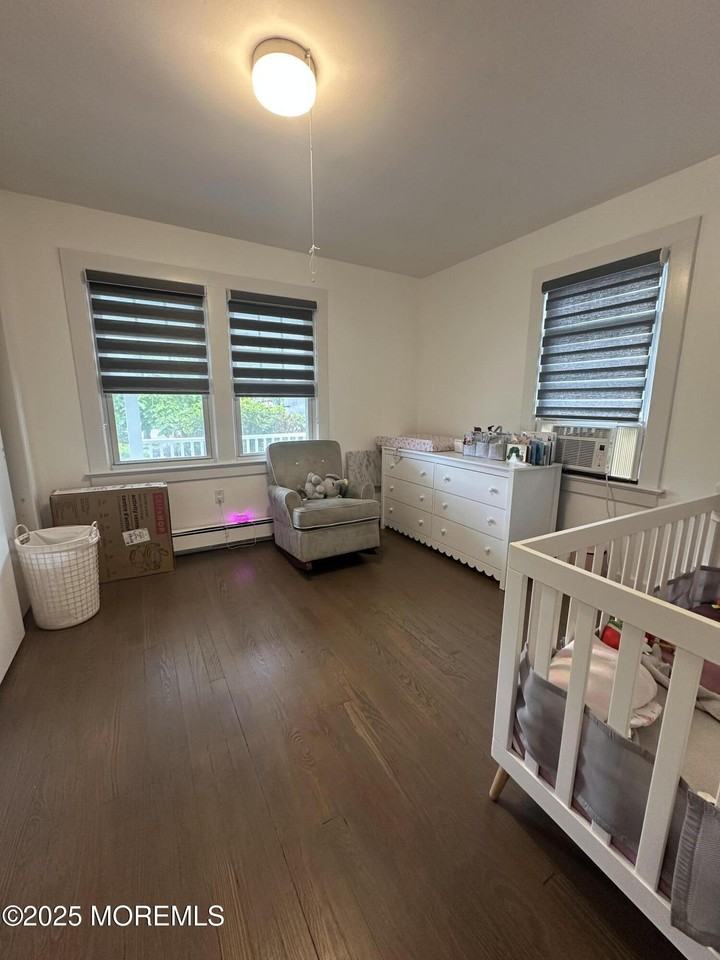 36 36 Whalepond Road unit: Front - Photo 6 of 8