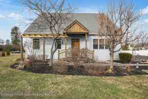 featured image of 35 Birch Ave