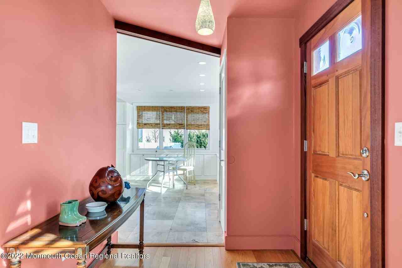 35 Birch Ave - Photo 5 of 31