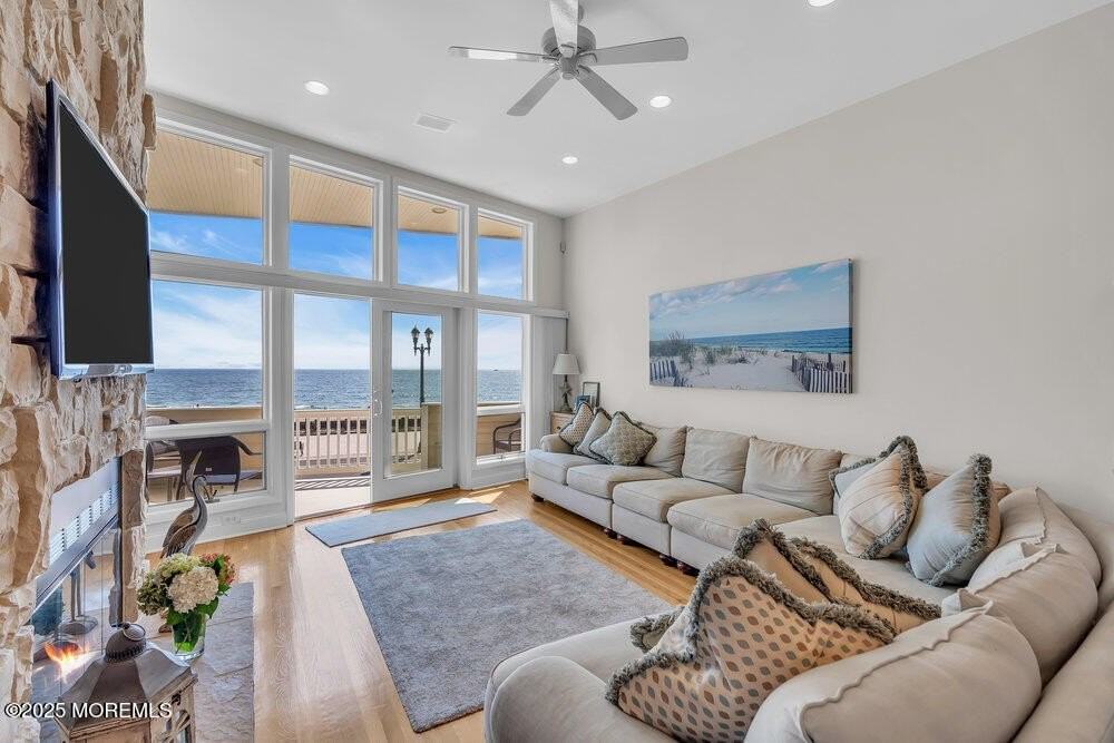 152 Ocean Ave N Apt A3 #A3