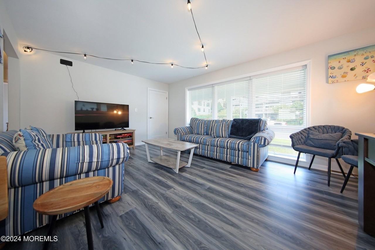 16 Portland Rd - Photo 4 of 35