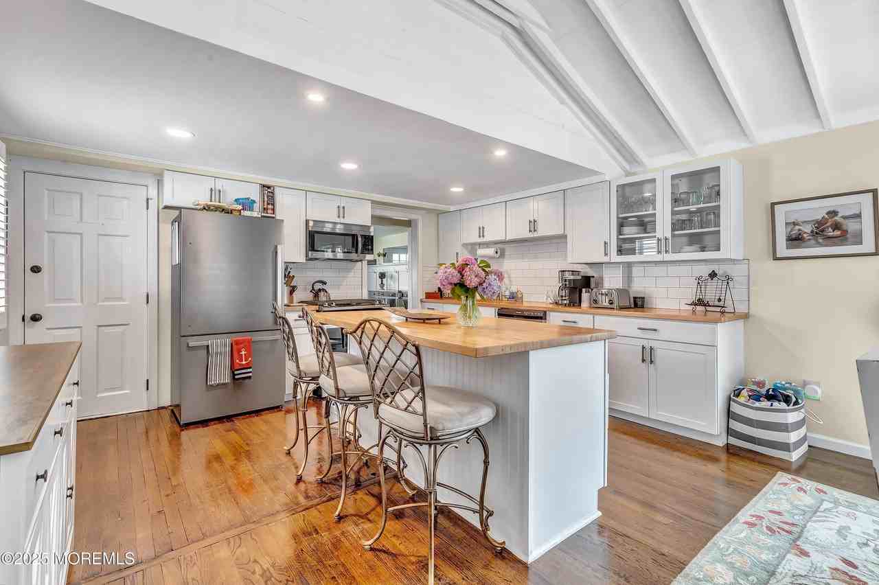 316 16th Ave - Photo 7 of 17