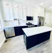 3136 Summit Ave - Photo 1 of 1