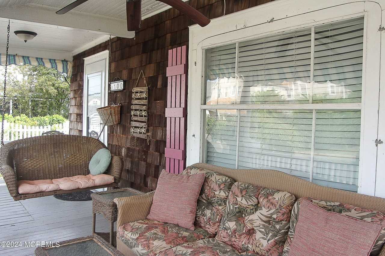 100 100 Columbia Avenue unit: Winter - Photo 4 of 22