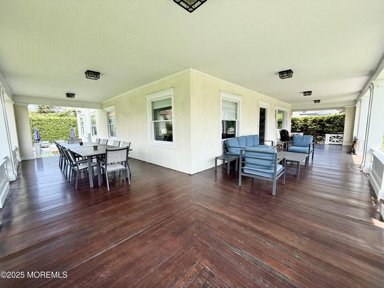 125 Cedar Ave - Photo 4 of 45