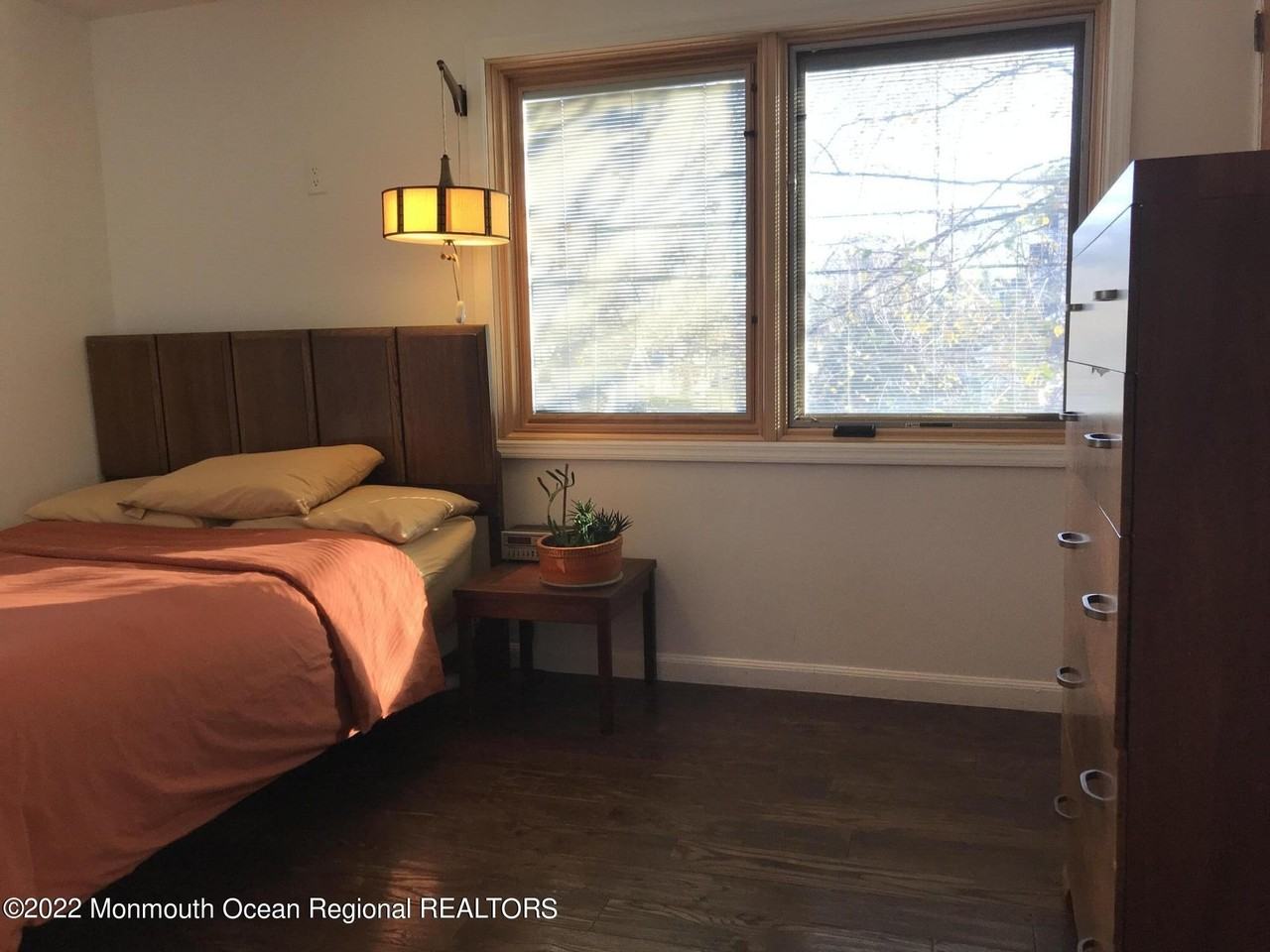 1715 J Street - Photo 3 of 17