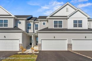 303 Pilot St - Photo 1 of 1