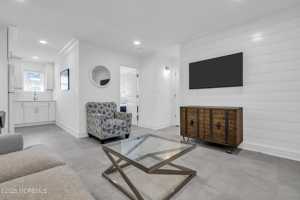 featured image of 548 Ocean Blvd Apt 12 #12