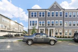 featured image of 86 Driftwood Cir