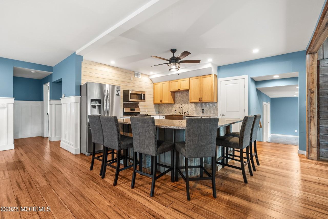 27 Brookwillow Ave - Photo 5 of 38