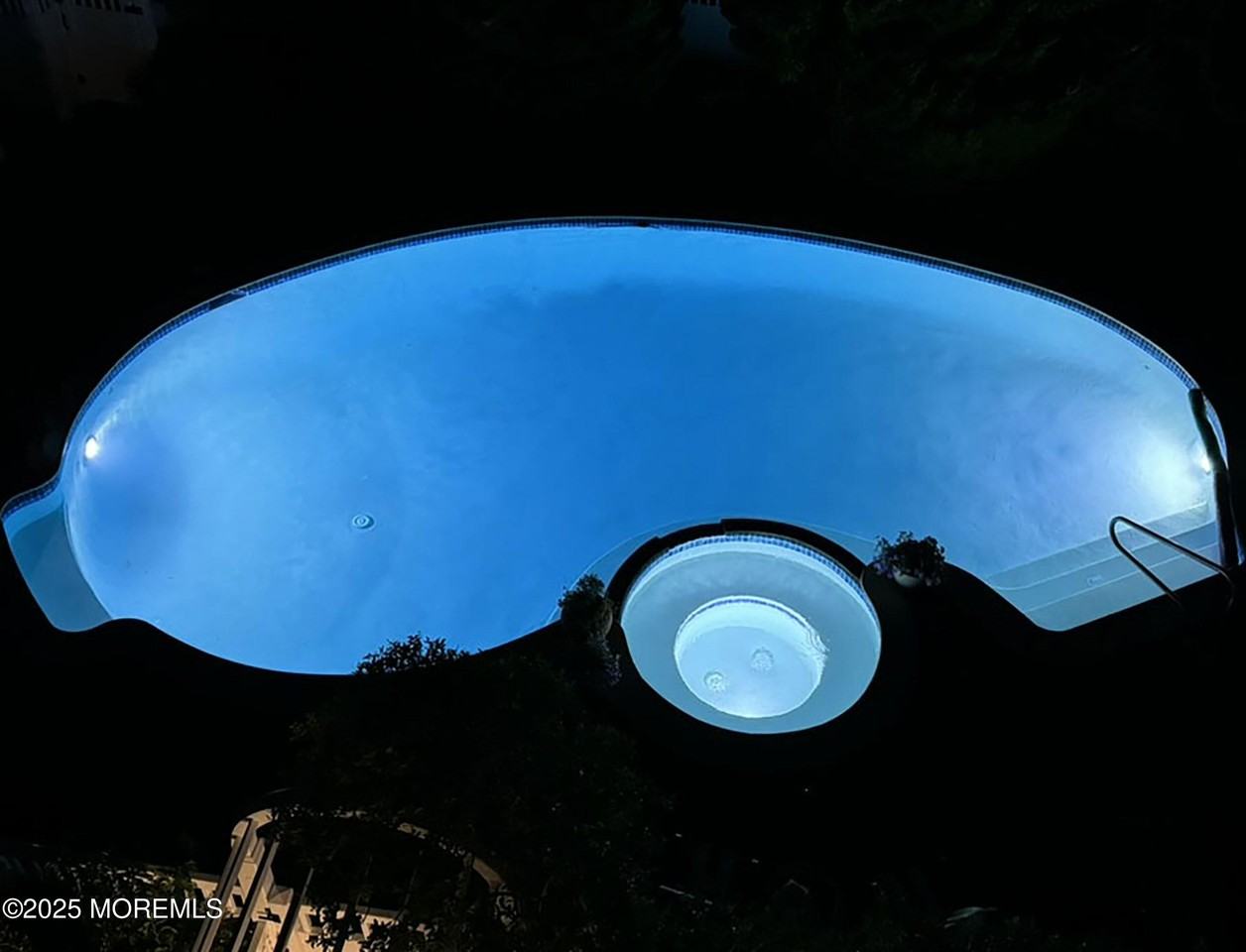 5A Beacon Blvd - Photo 5 of 28