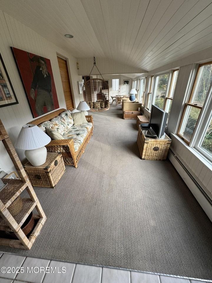 5A Beacon Blvd - Photo 6 of 28