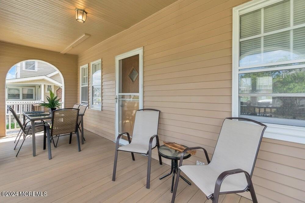 1801 Snyder Ave - Photo 5 of 25