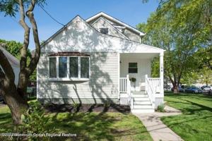 featured image of 144 Spring St