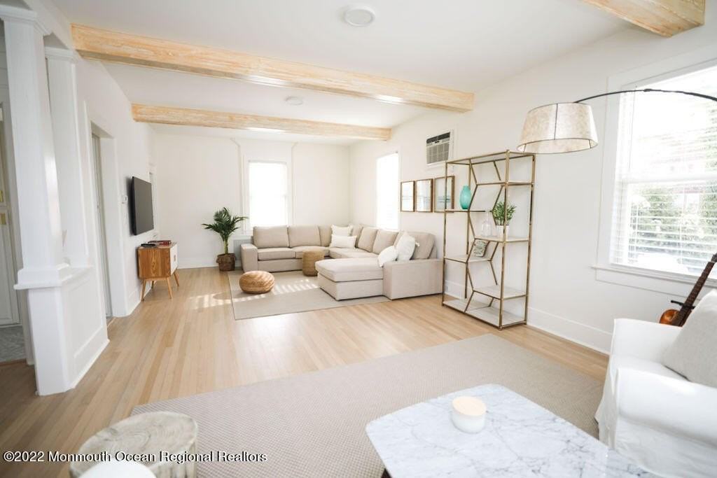 487 West St - Photo 3 of 48