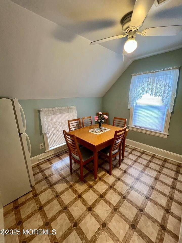 34 Embury Ave Apt 3 #3 - Photo 6 of 13