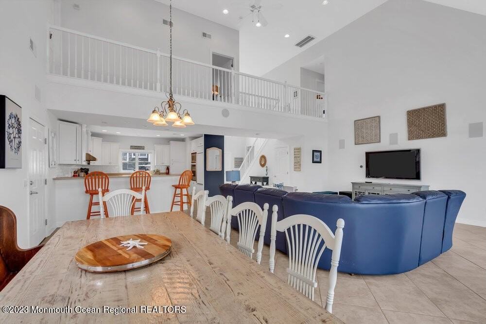 304 Cutter Ln - Photo 5 of 50