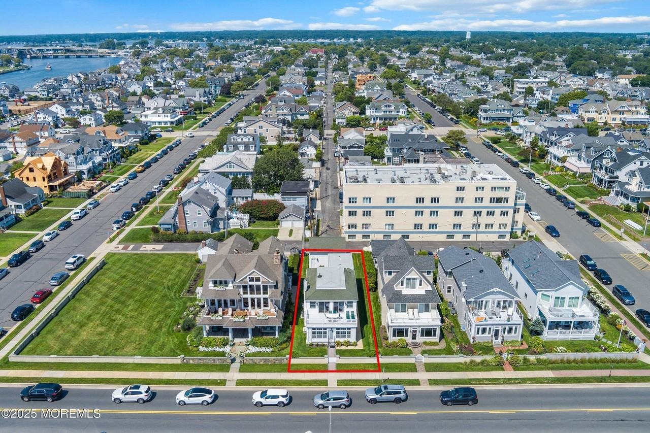 305 Ocean Ave - Photo 3 of 50