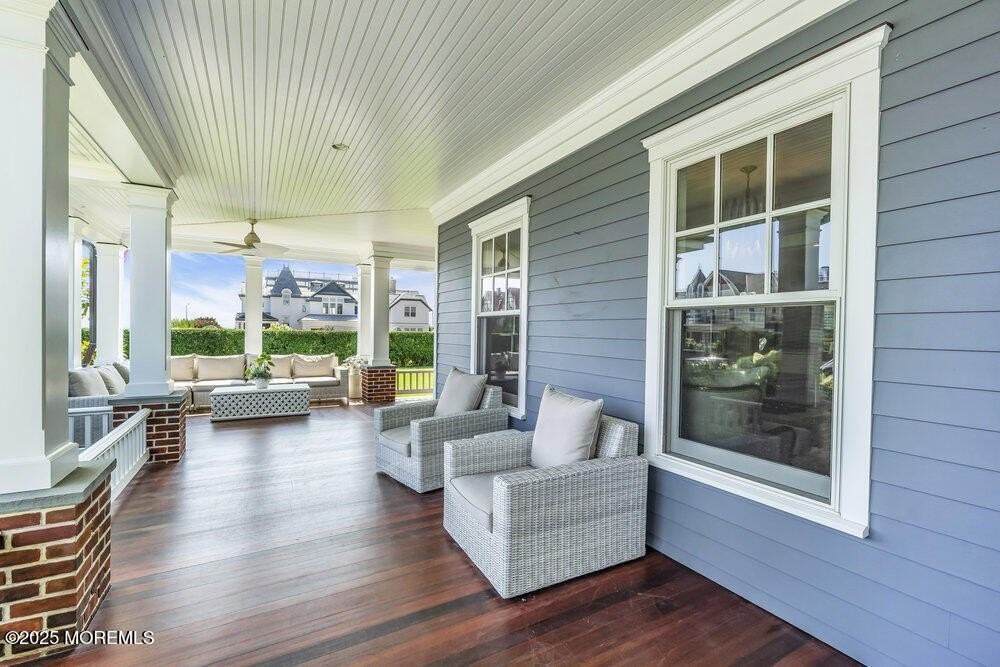 15 Madison Ave - Photo 4 of 50