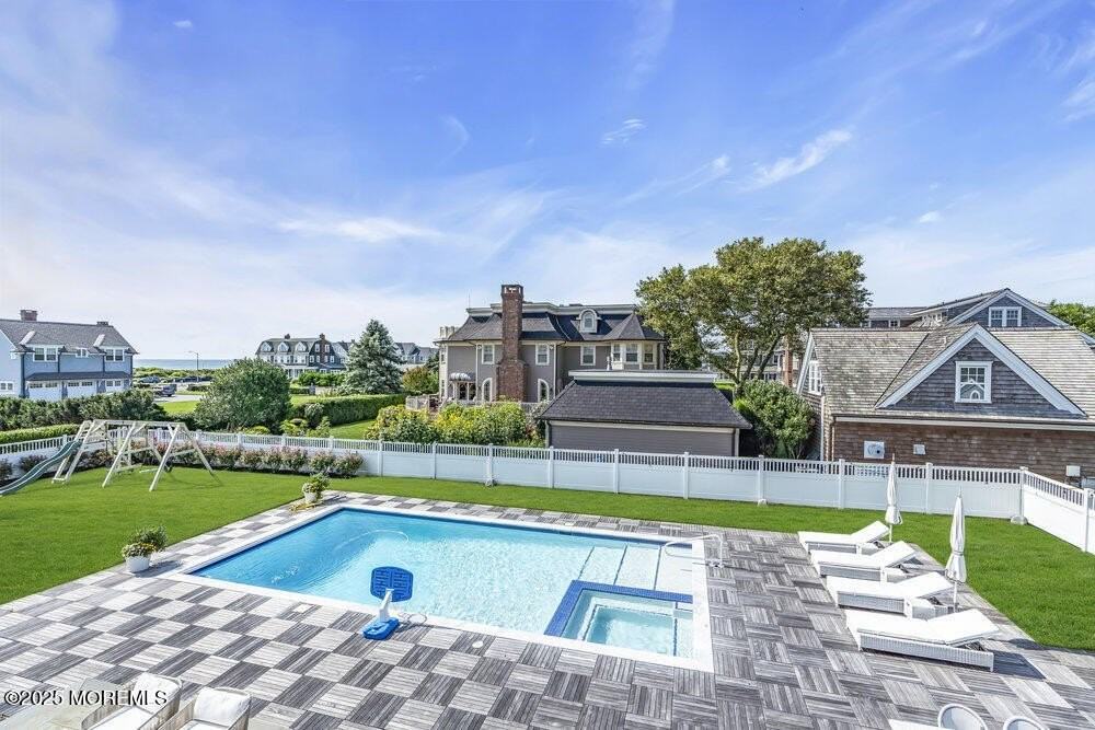 15 Madison Ave - Photo 5 of 50