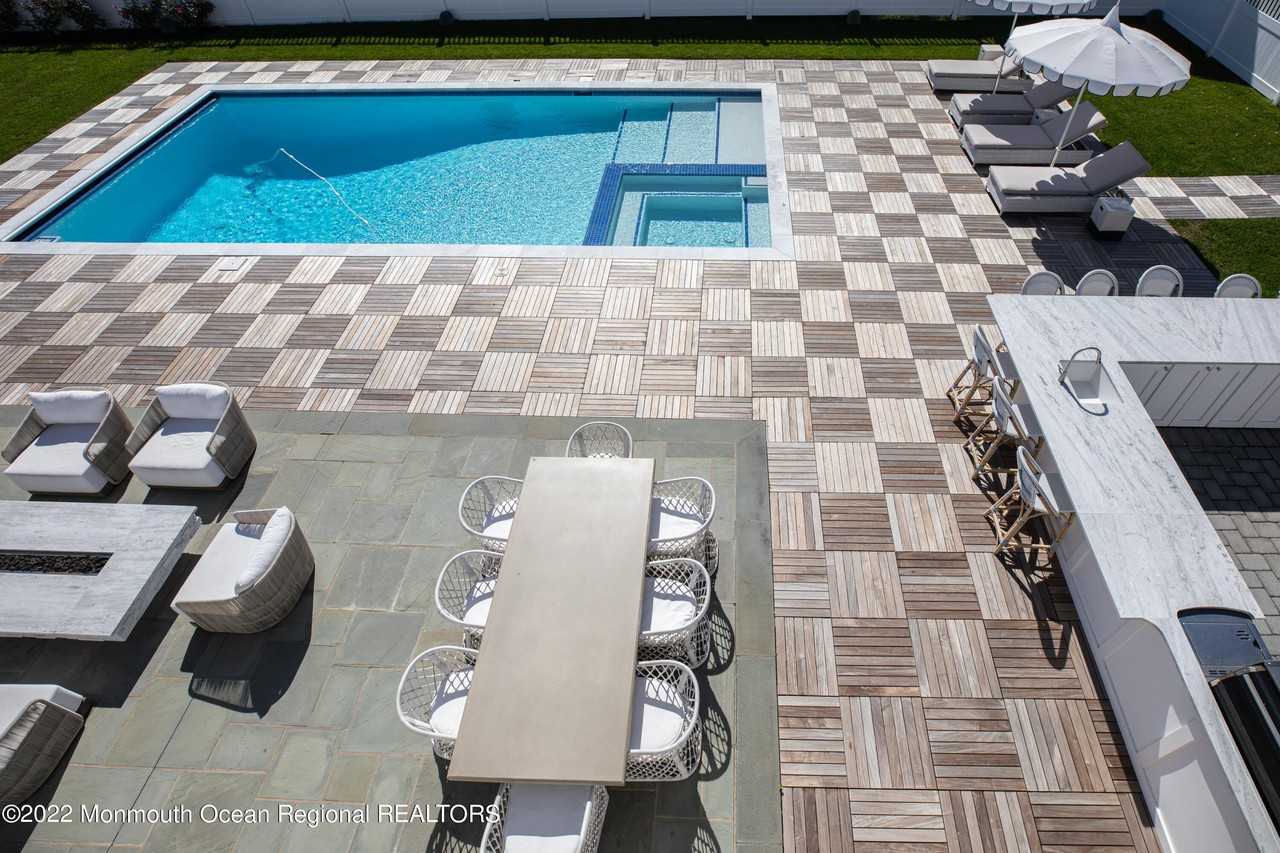 15 Madison Ave - Photo 7 of 50