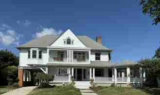 211 Cedar Ave - Photo 1 of 1