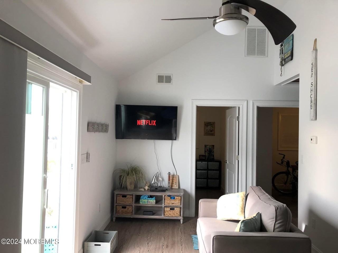 123 W Kingfisher Way - Photo 4 of 12