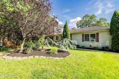 711 Bay Ave - Photo 1 of 1