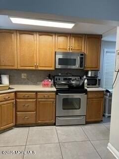 649 Hoey Ave - Photo 5 of 13