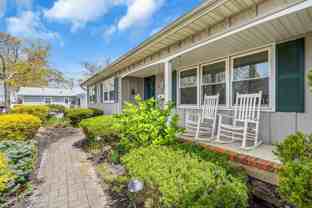 16 Mary Ann Dr - Photo 1 of 1