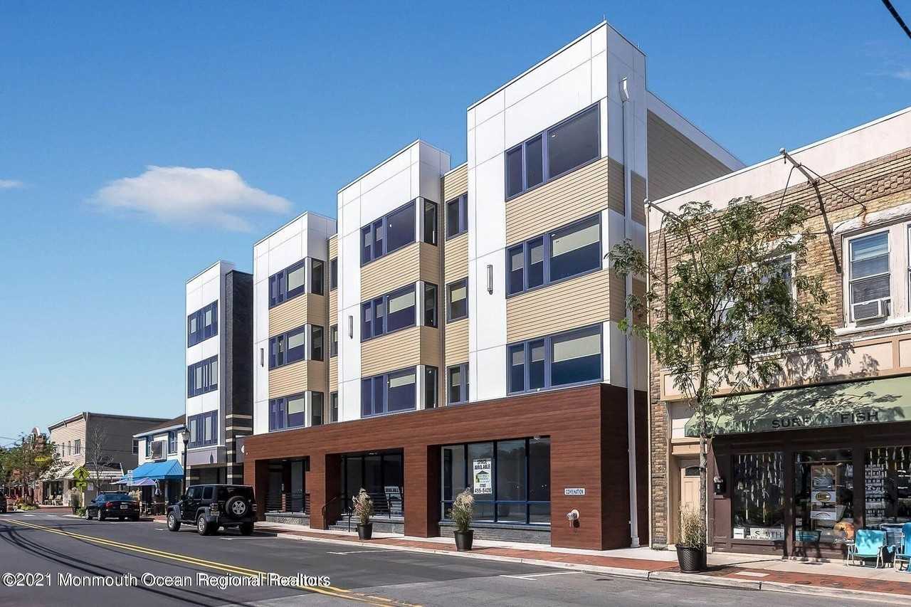 131 Brighton Ave Apt 204 #204