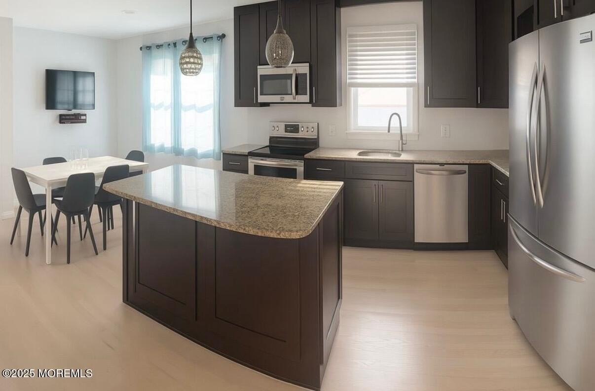 9 Brown Pl - Photo 2 of 17