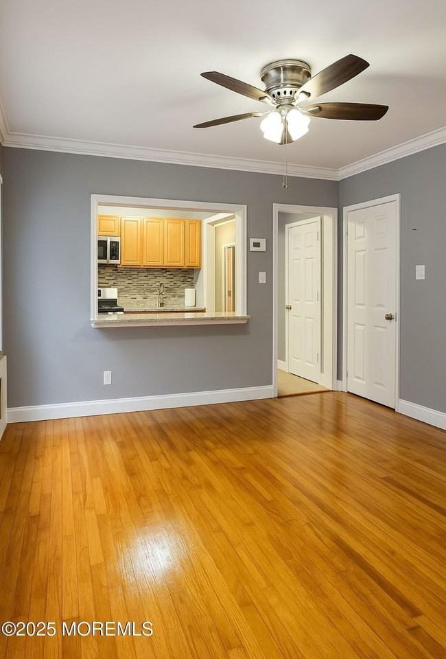 54 Ellington St Apt 2l #2L - Photo 4 of 5