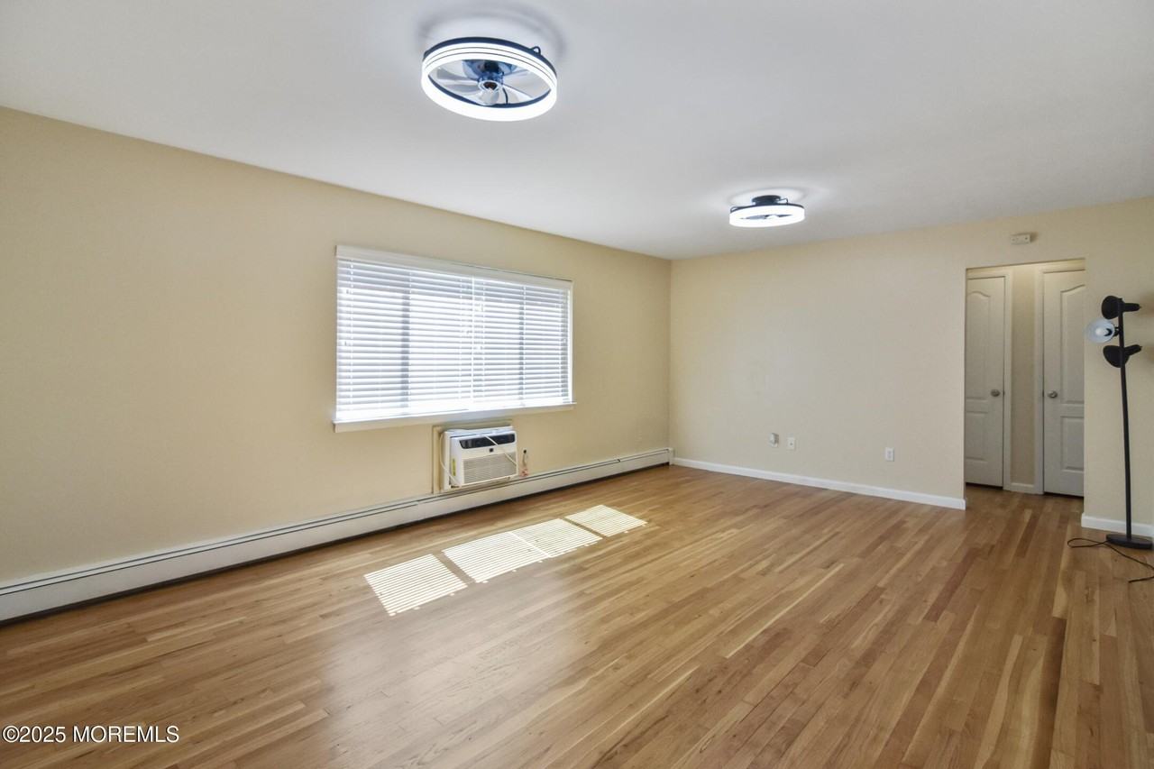 12a Laurel Court - Photo 7 of 11