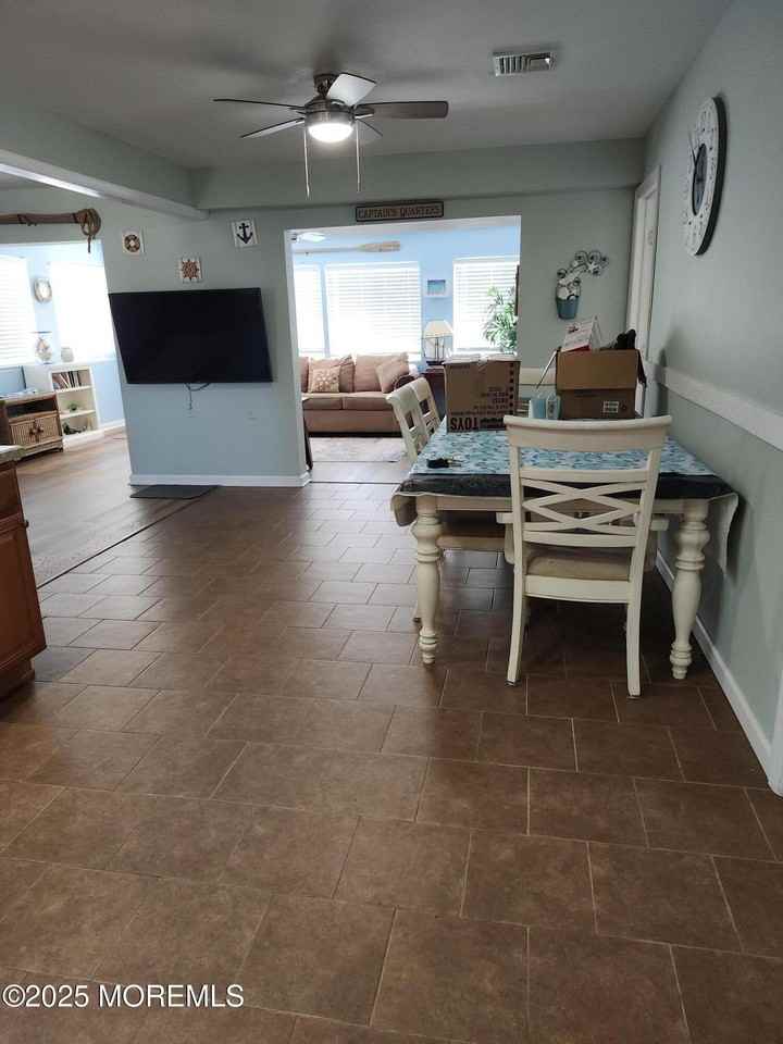 1045 Radio Rd - Photo 4 of 16