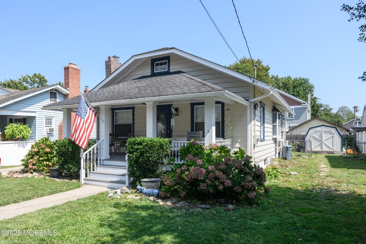 1314 Laurel Avenue - Photo 3 of 22