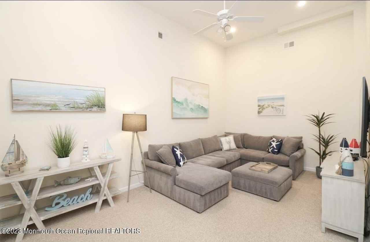 1301 Boulevard Unit 10 #10 - Photo 2 of 13