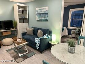 65 Mount Hermon Way Apt 4 #4 - Photo 1 of 1