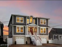 featured image of 431 Hiering Ave