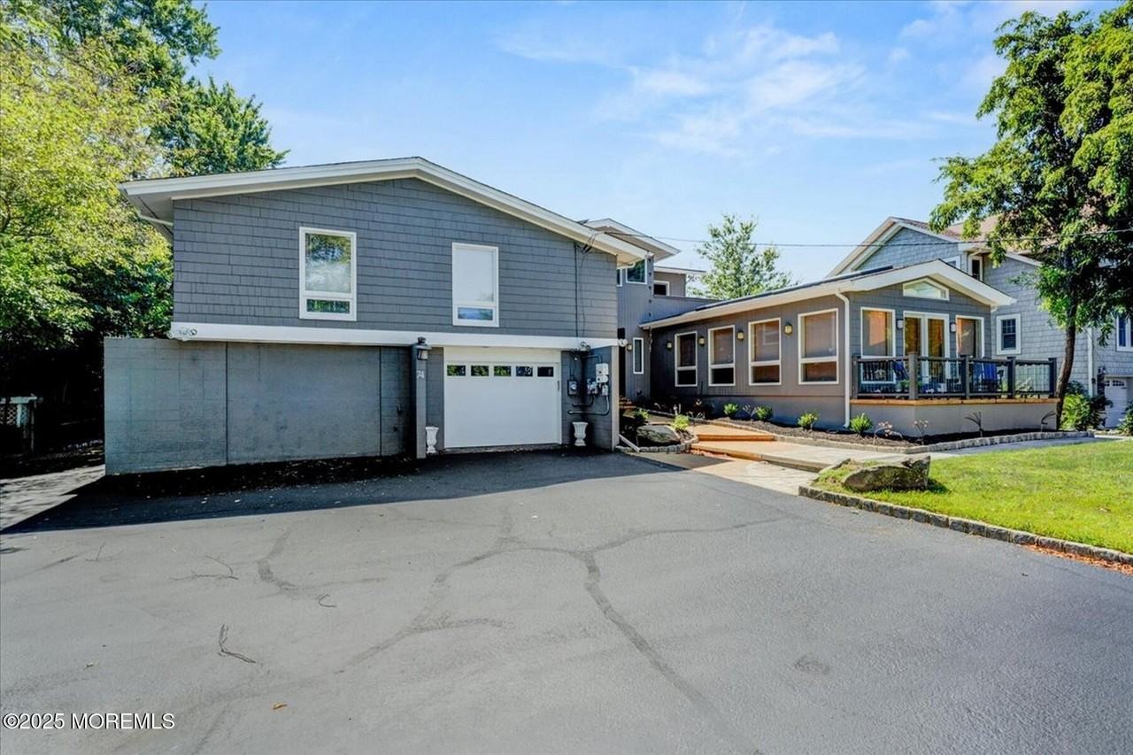 74 Seneca Pl - Photo 7 of 45