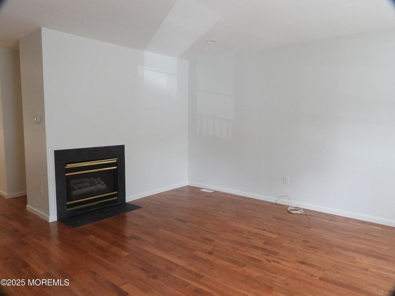 154 Yarmouth Court #52 - Photo 2 of 43