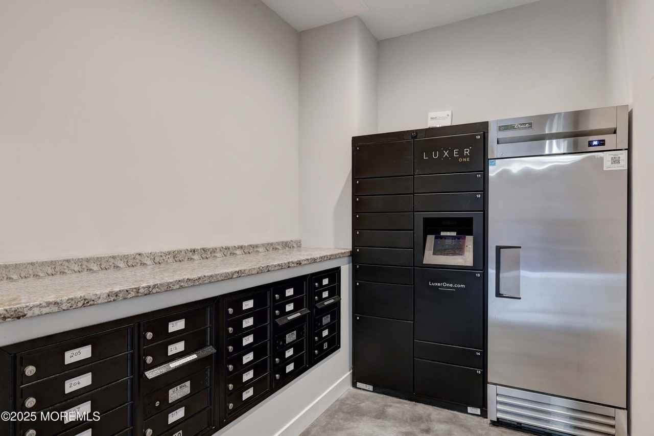 6 West End Court #301 - Photo 5 of 6