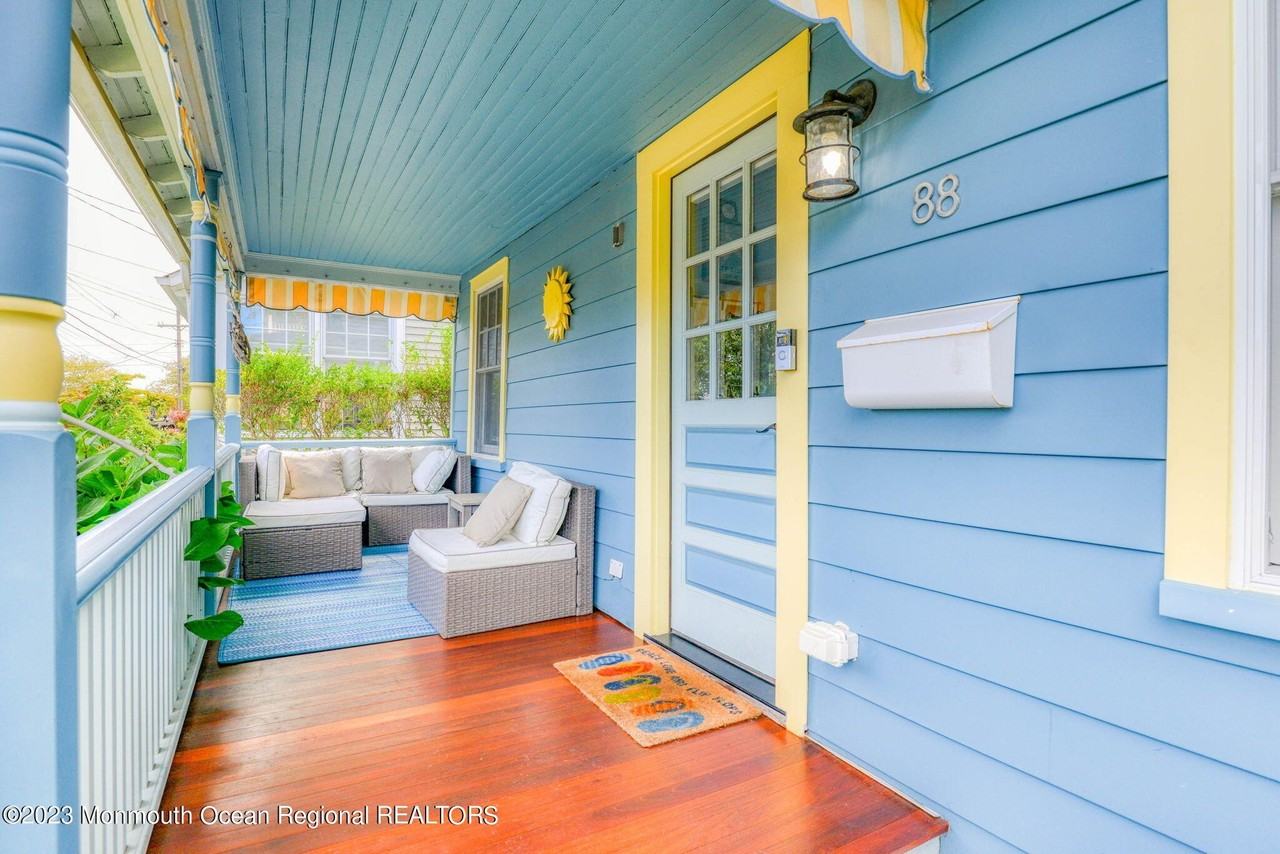 88 Broadway - Photo 4 of 29