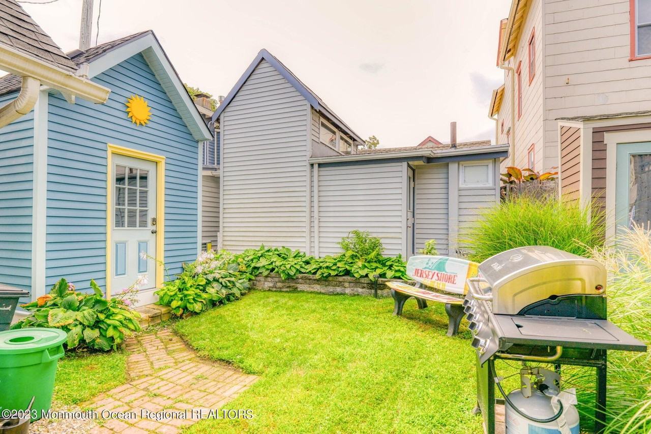 88 Broadway - Photo 5 of 29