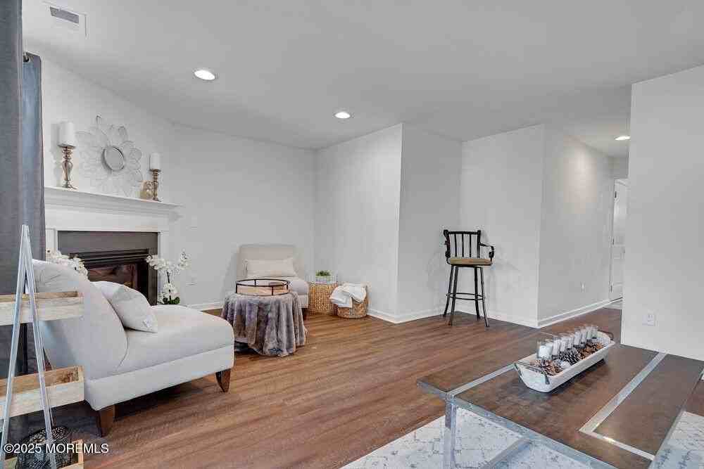 1008 Mississippi St - Photo 7 of 37