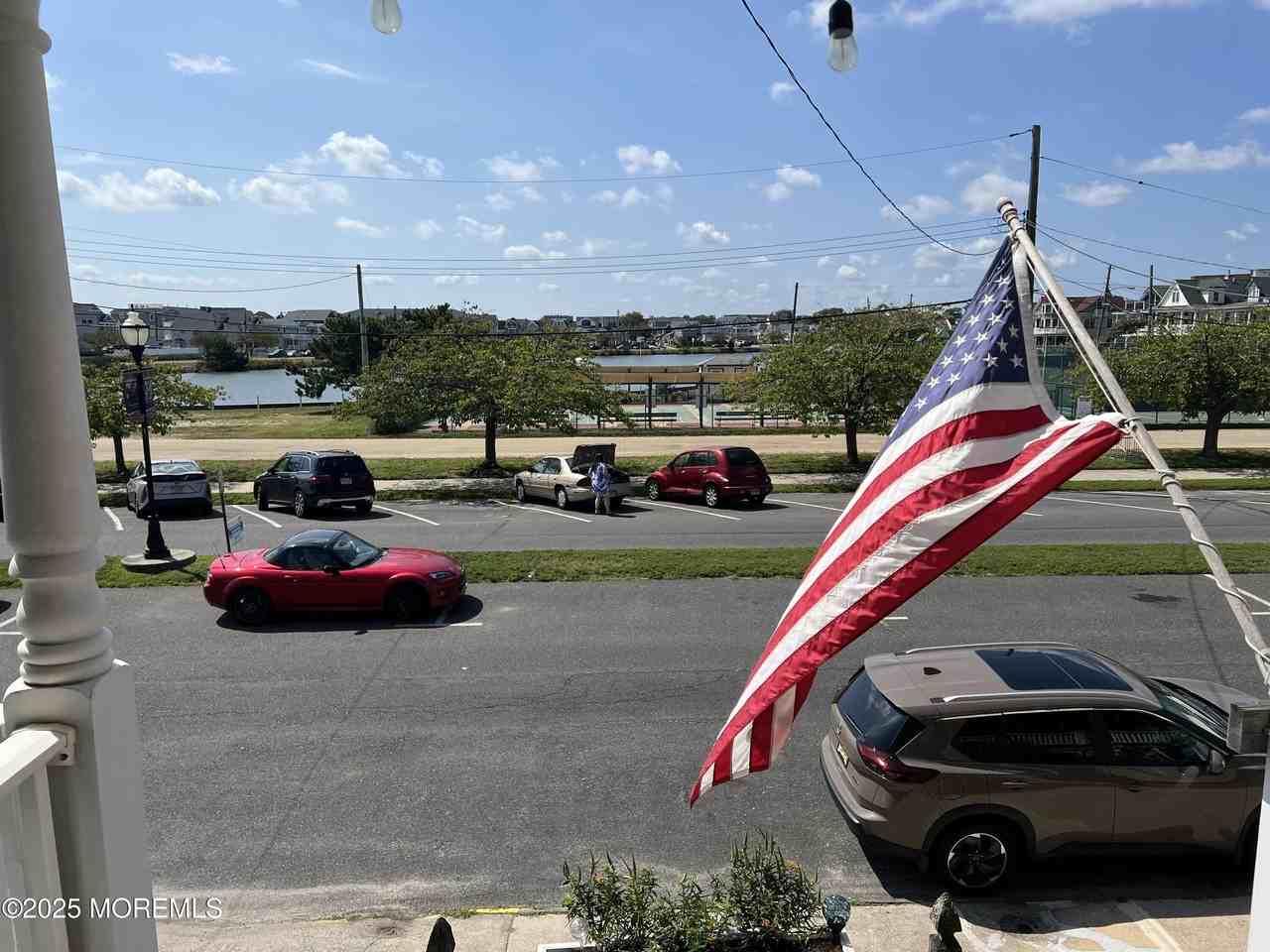 29 Broadway Unit 1/2 #1-2 - Photo 2 of 50