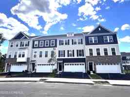 featured image of Hovchild Plz