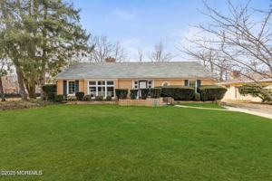 featured image of 564 Monmouth Pl