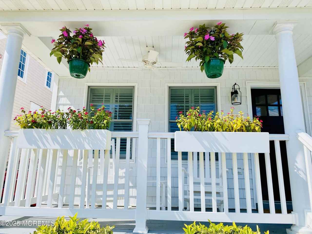 32 First Street - Photo 3 of 25