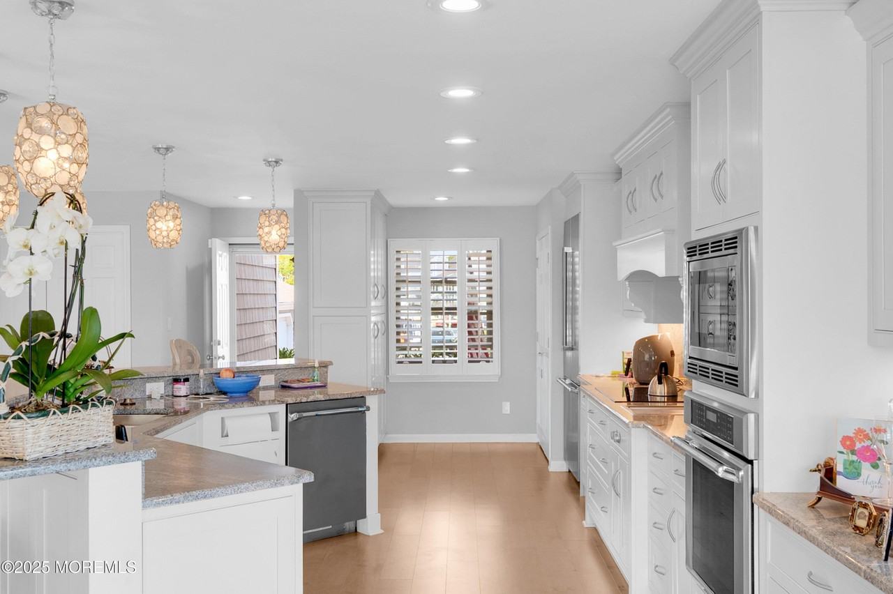 4 Bay Point Harbour - Photo 7 of 44